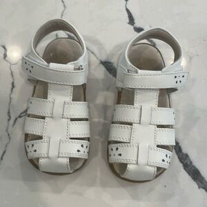 See Kai run Gloria size 9 white sandals